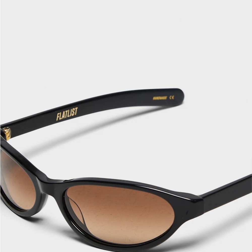 FLATLIST Olympia Sunglasses in Solid Black & Brown Gradient